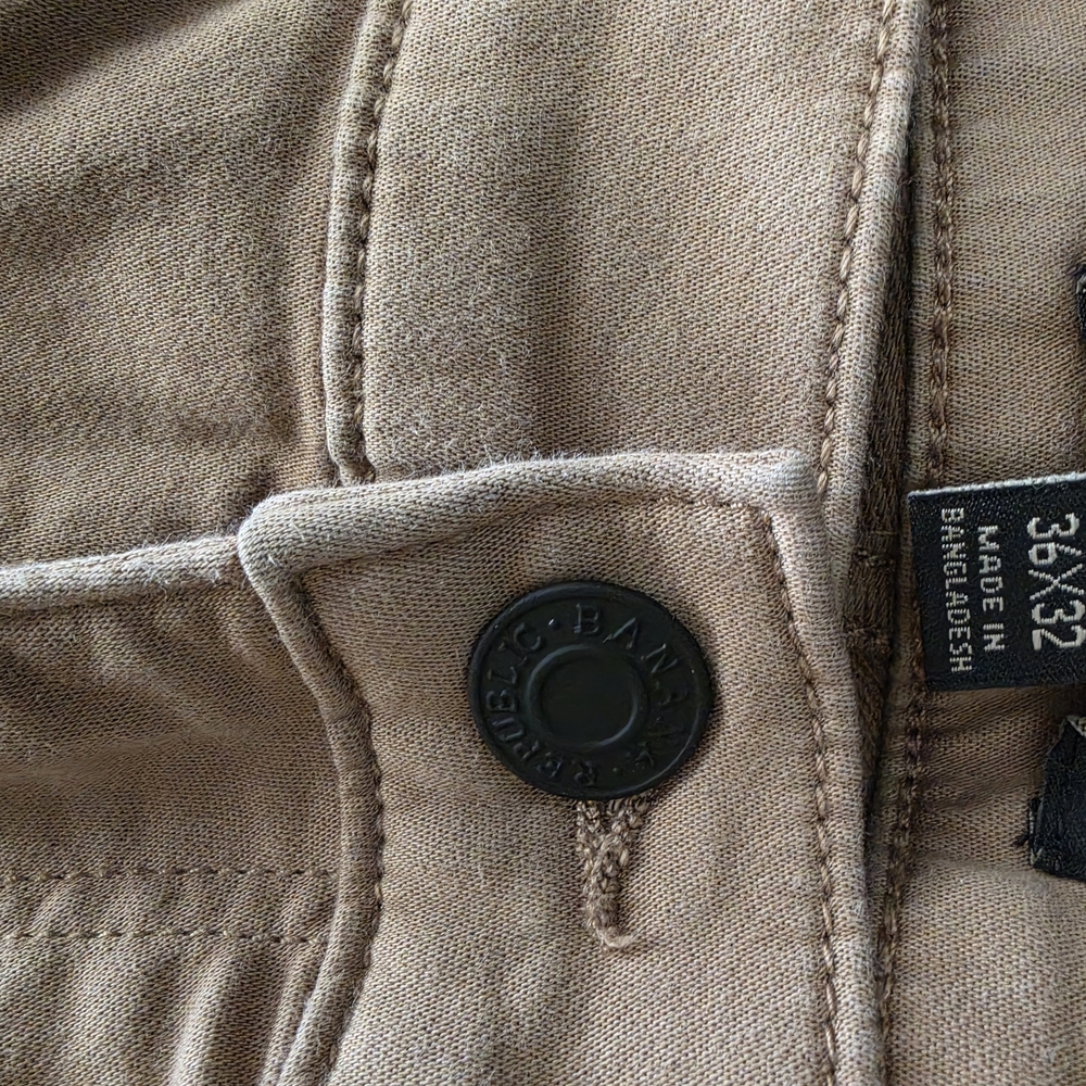 Banana Republic Tan Chino Pants 36x32 Classic Slim Casual Office Neutral - Picture 4 of 4